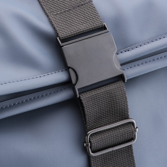 Zaino porta PC (15”) in Soft PU water resistant