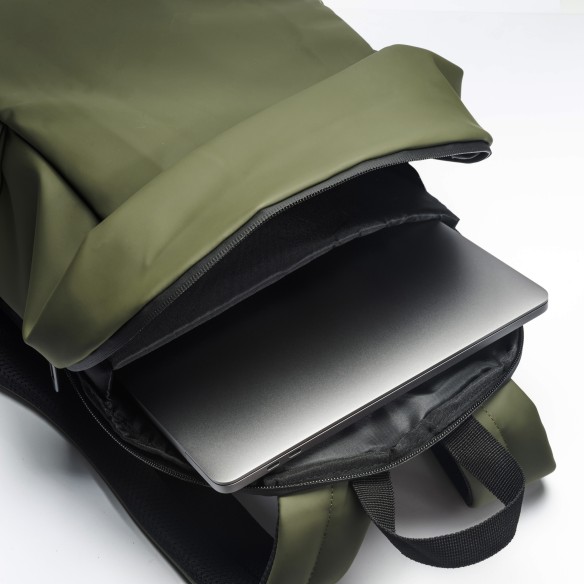 Zaino porta PC (15") in Soft PU water resistant